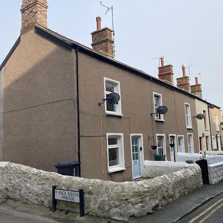 Delightful 3 Bedroomed Cottage In Llandudno Exterior photo