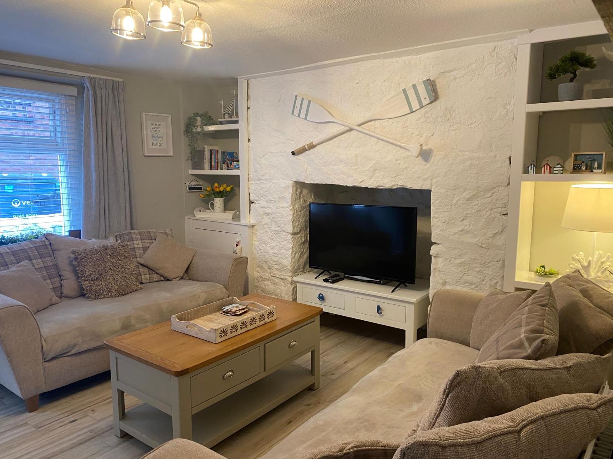 Delightful 3 Bedroomed Cottage In Llandudno Exterior photo